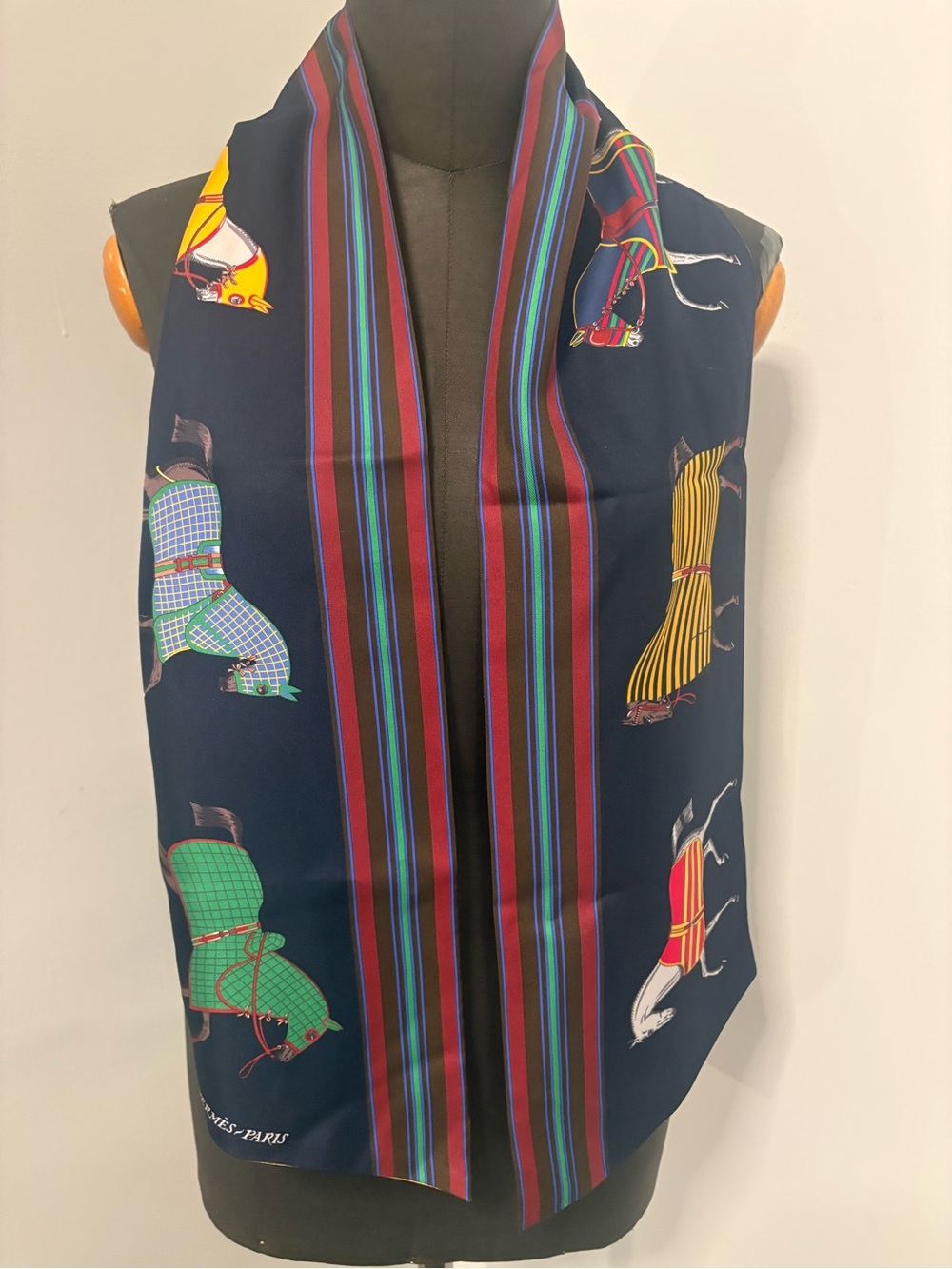 Brand new Hermes Navy Striped & Equestrian Print Maxi Twilly